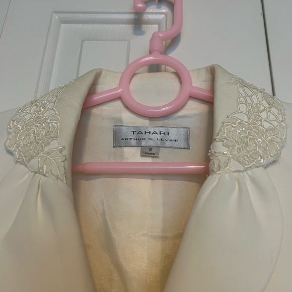 Brand New Tahari Women Jacket and Dress Set - Picture 2 of 8